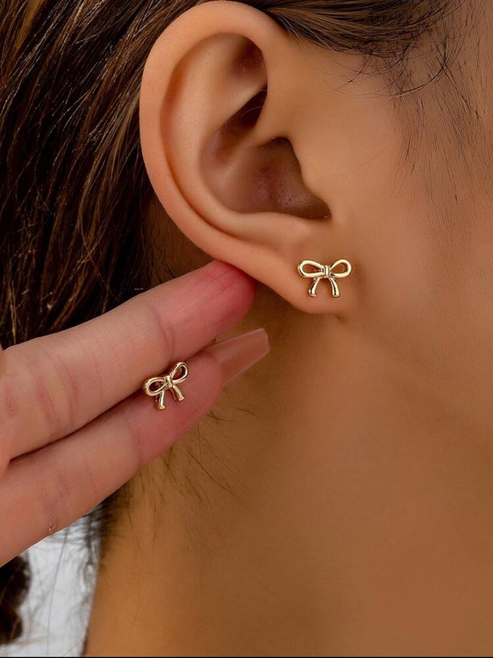 Bow earrings